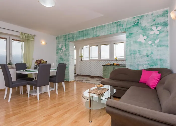 Apartment Izi 4 With Sea View-zeleni