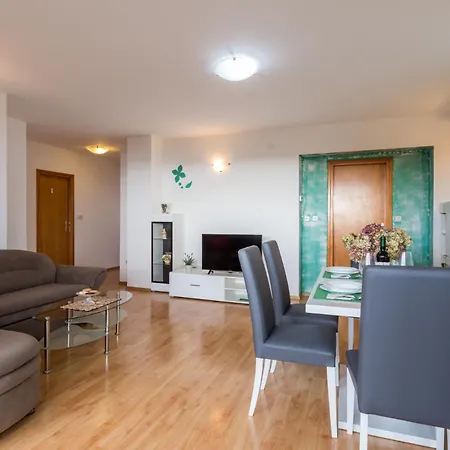 דירה Izi 4 With Sea View-zeleni *