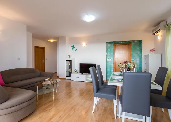 דירה Izi 4 With Sea View-zeleni *
